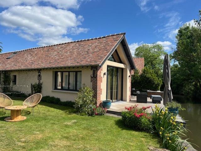 Cote Riviere Apartment Ezy-sur-Eure ภายนอก รูปภาพ