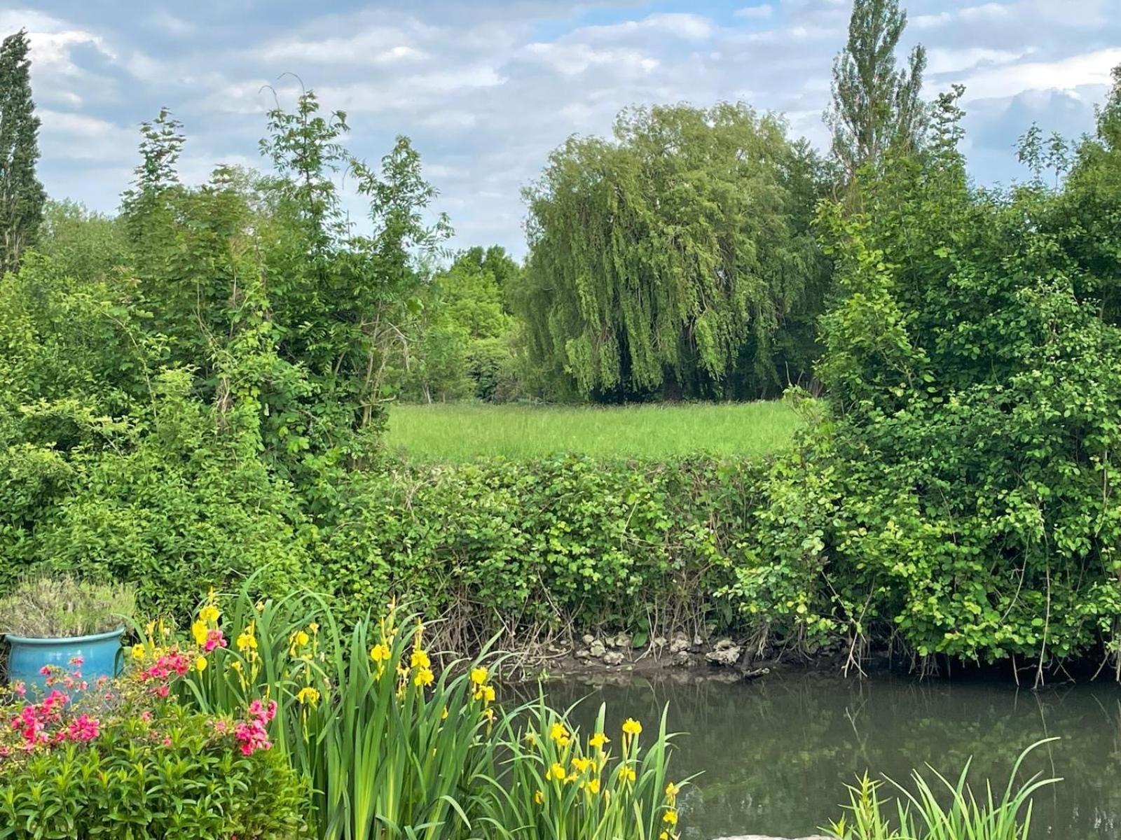 Cote Riviere Apartment Ezy-sur-Eure ภายนอก รูปภาพ